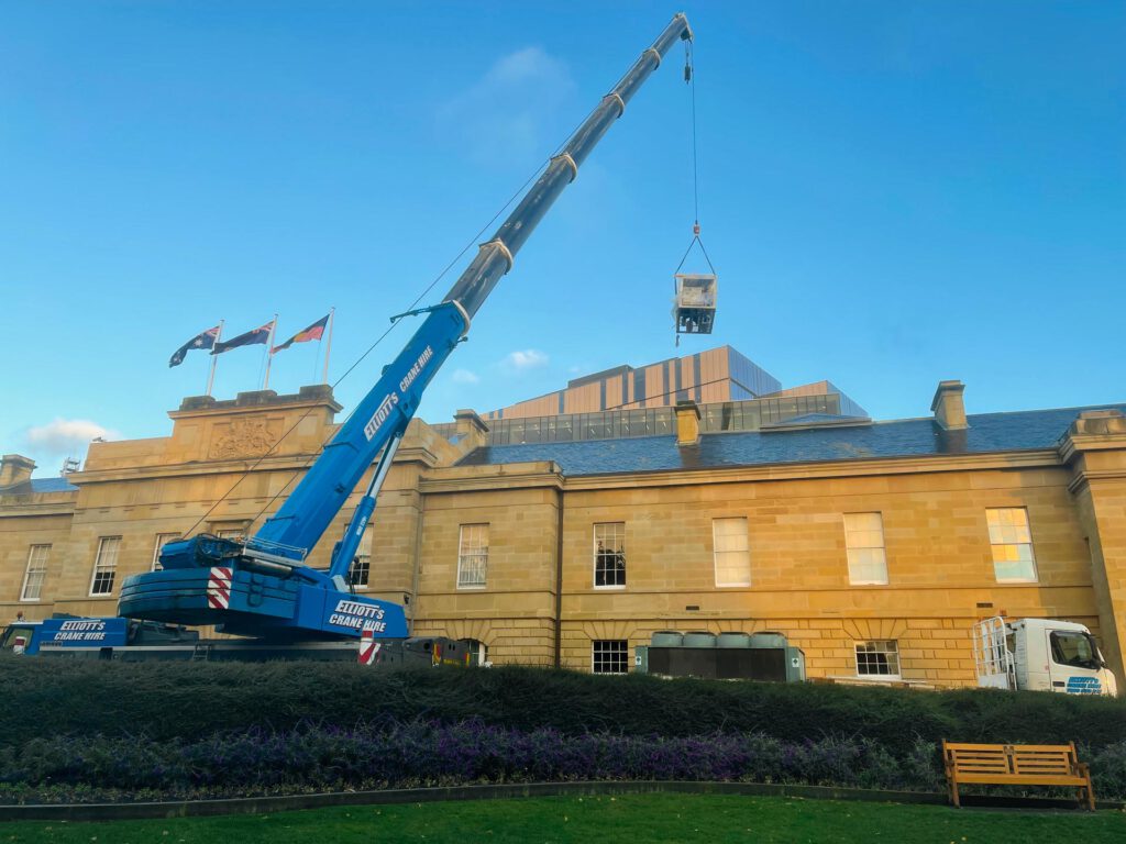 Elliots Crane Hire - Hobart's Crane Hire Experts - Parliament House Tasmania